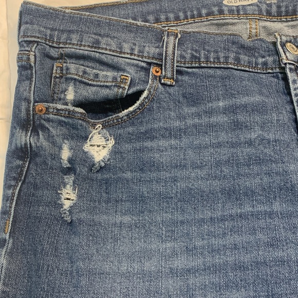 Old Navy Boyfriend Distressed Jeans, size 14 - Picture 7 of 10